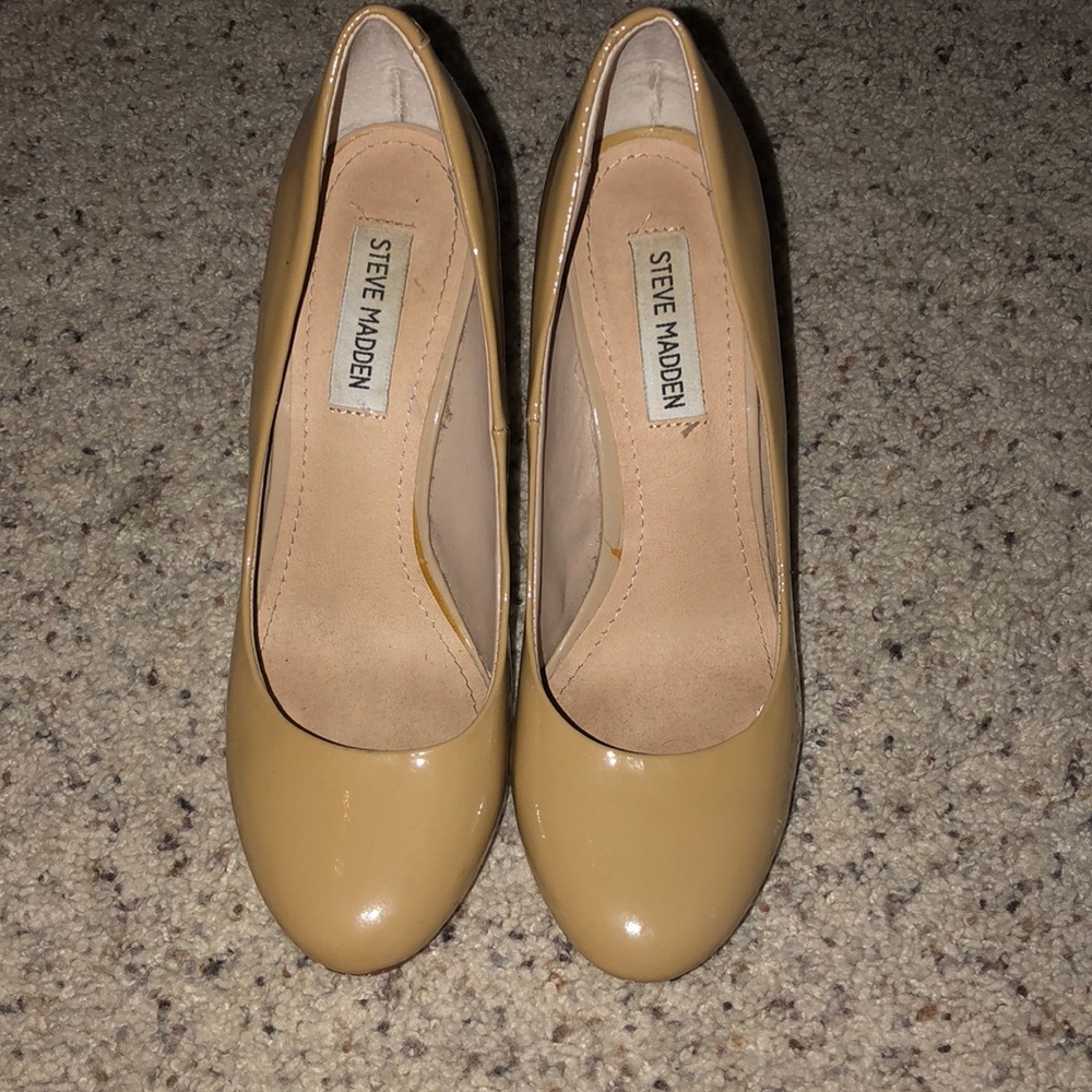 Steve Madden Pumps